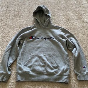 L GUC Champion sweatshirt in grey